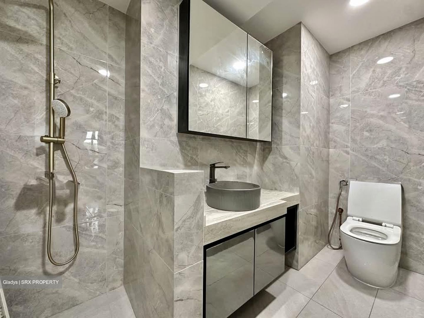 Woodsvale (D25), Condominium #554869361